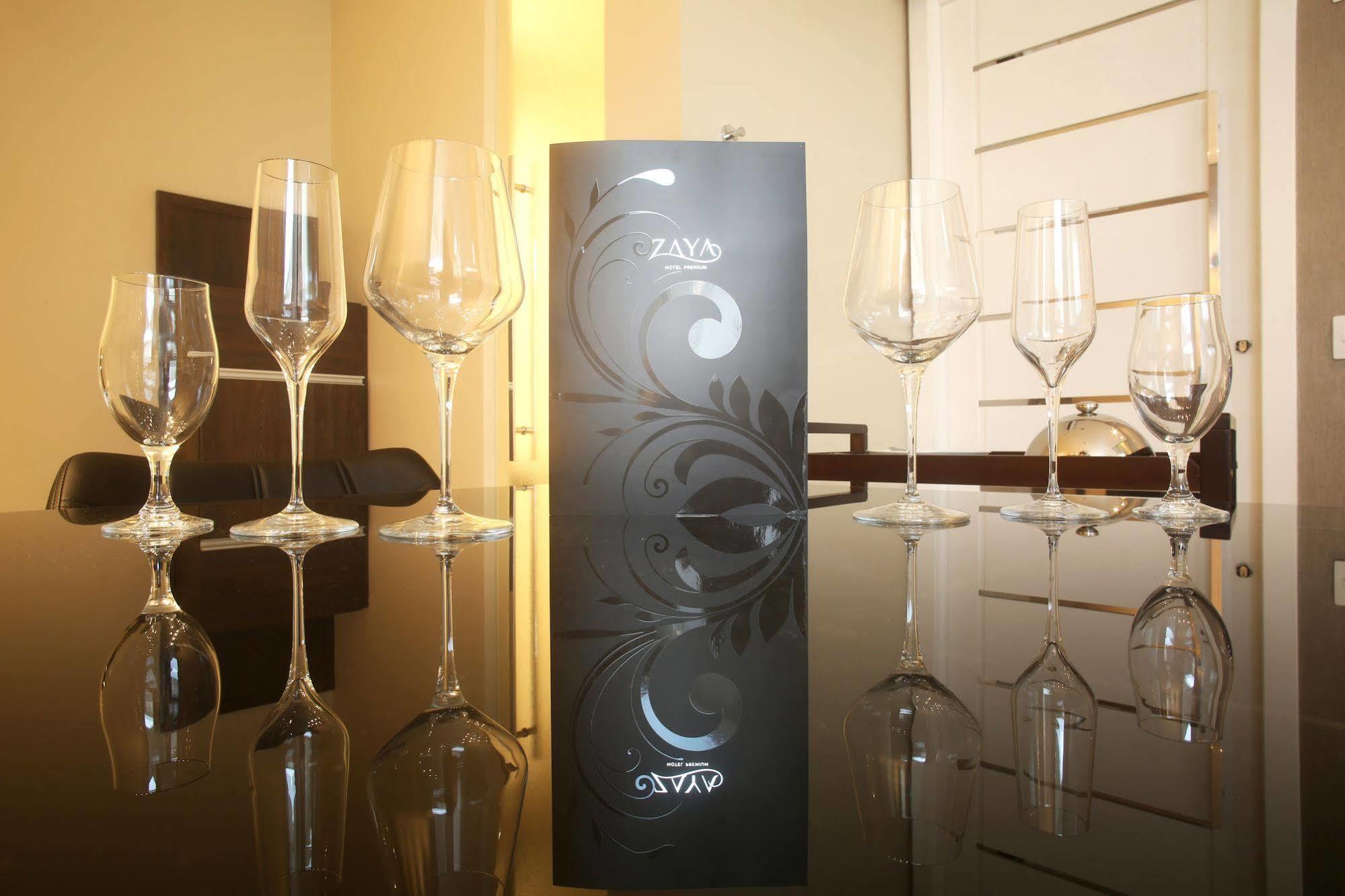 Zaya Motel Premium Florianopolis Bagian luar foto